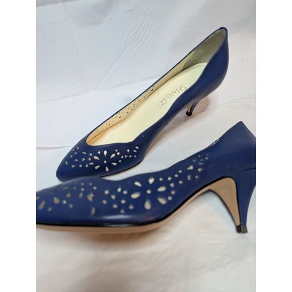 VTG New 9 West Leather Kitten Heel Pumps Daisy Cut Outs Sz 8 Corpcore - Picture 5 of 12